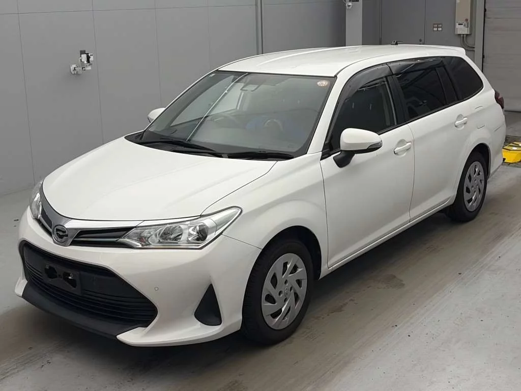 Toyota Corolla Fielder NRE161G 2021